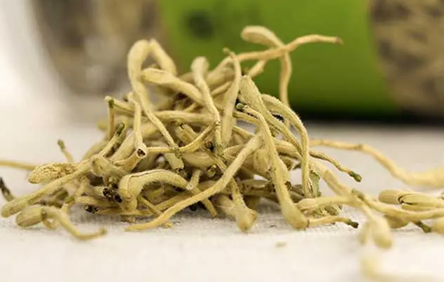 金银花泡澡的作用 金银花泡澡的具体方法