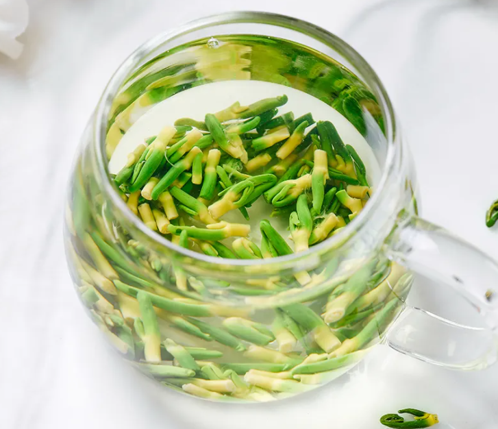 莲子心的功效与作用 麦冬和莲子心泡水喝有什么功效