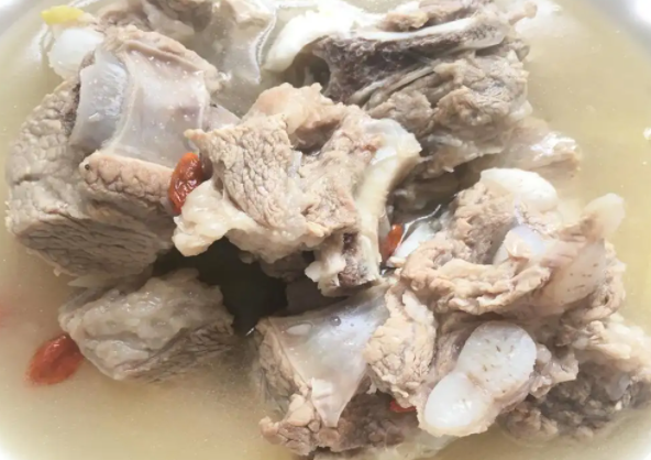 排骨汤的功效与作用 排骨汤加什么药材补肾