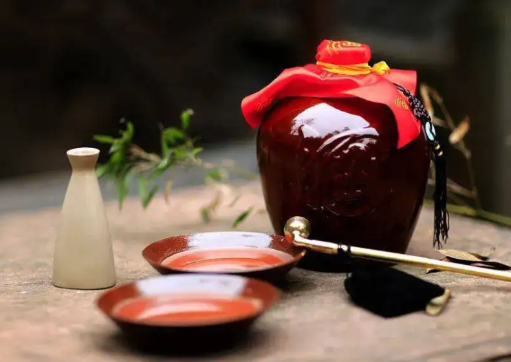 风湿酒的功效与作用 风湿药酒什么时候喝效果好
