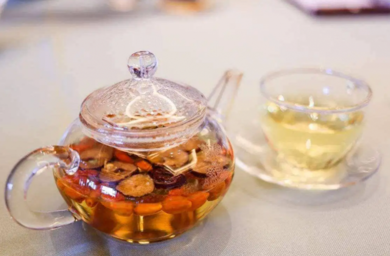 山楂甘草茶有什么功效 山楂甘草茶什么时候喝效果好