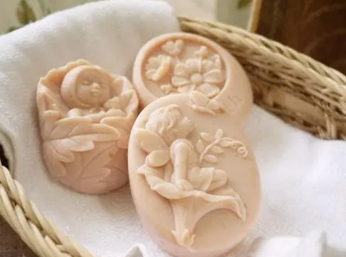 母乳皂的作用与功效 母乳皂洗脸对皮肤好吗