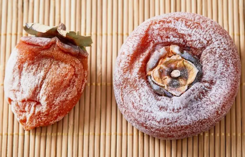 柿饼煮水喝有什么功效 柿饼的营养成分