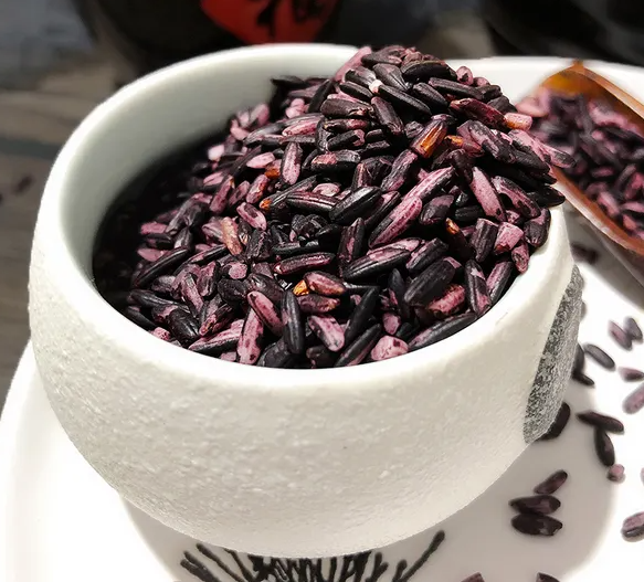 紫糯米的功效与作用 紫糯米减肥可以吃吗