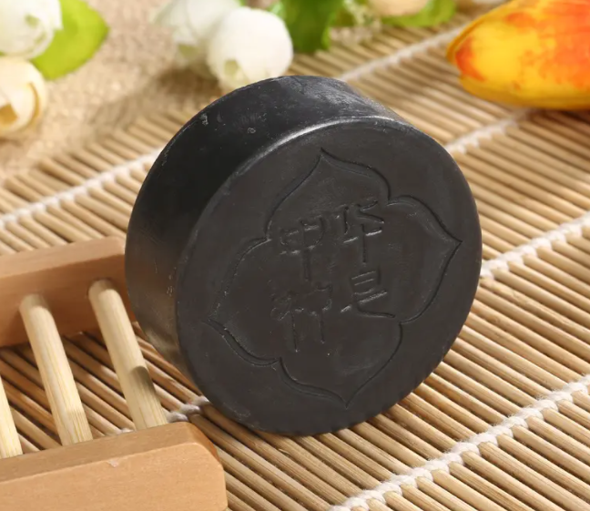 竹炭皂的作用与功效 竹炭皂洗脸可以祛痘吗