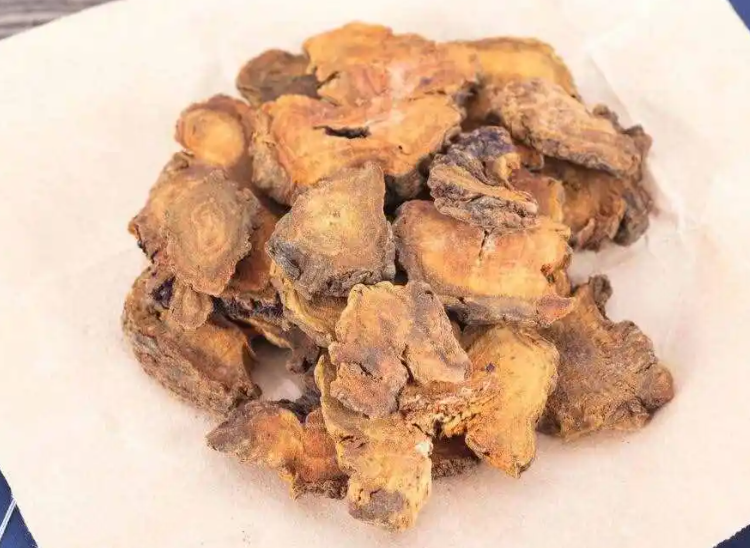 生大黄的功效与作用？生大黄与熟大黄的功效有哪些区别？