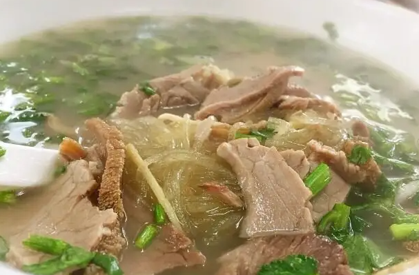 牛肉汤怎么做好喝 牛肉汤的做法教程