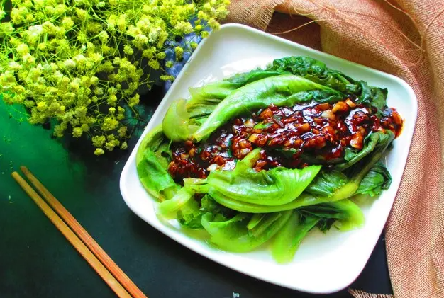 生菜榨汁喝有什么好处 生菜汁的功效与作用