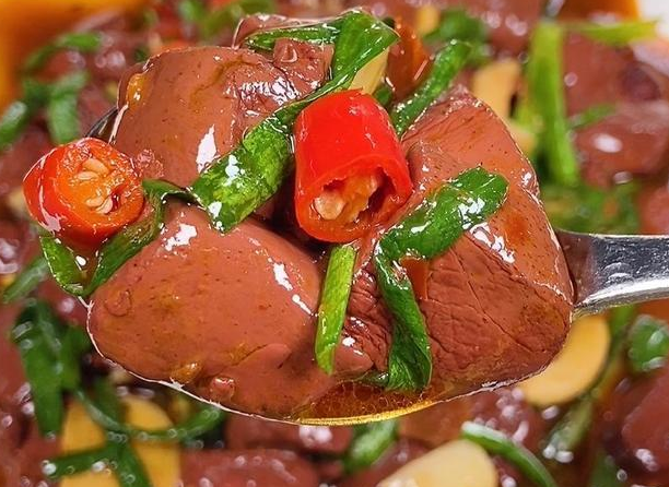 猪血的功效与作用 猪血的食用方法