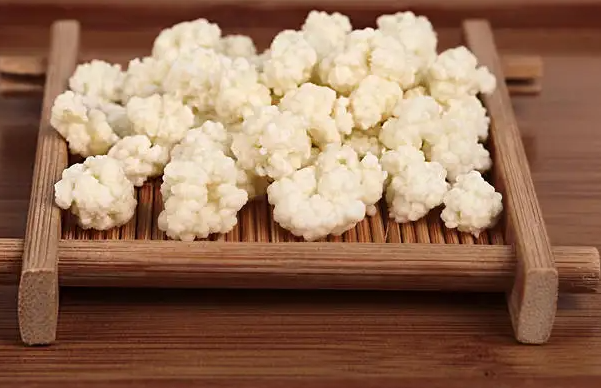 雪莲菌的功效 雪莲菌怎么吃