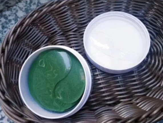 苹果做眼膜可以去除眼袋吗 绿茶眼膜怎么样