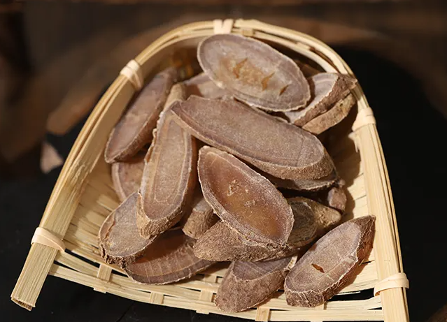 中药郁金的功效与作用 郁金对肝有损害吗
