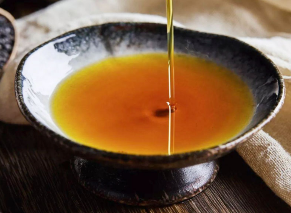 芝麻油的功效与作用 芝麻油治疗鼻炎该怎么用