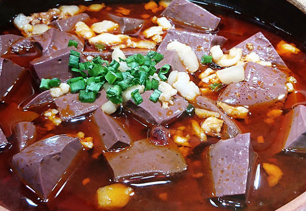 猪血豆腐汤有什么营养 猪血豆腐汤的功效与作用