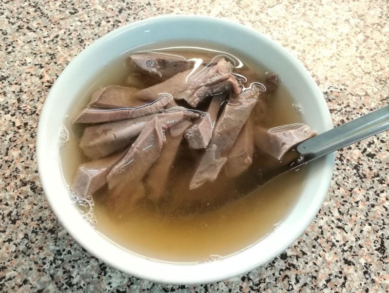 萝卜莲子猪舌汤的做法 萝卜莲子猪舌汤的功效