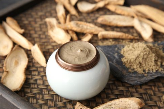 中药祛痘霜的功效与作用 祛痘霜的用法