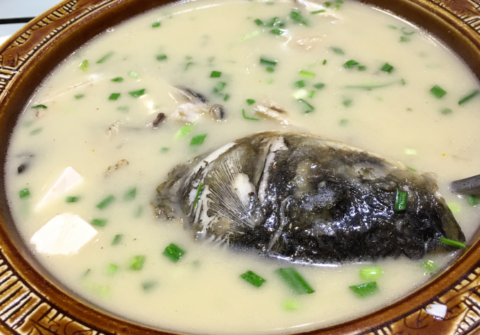 鱼头豆腐汤应该怎么做 鱼头豆腐汤怎么做好喝