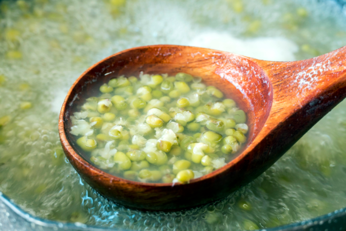 夏天多吃绿豆好不好 夏季吃绿豆的好处