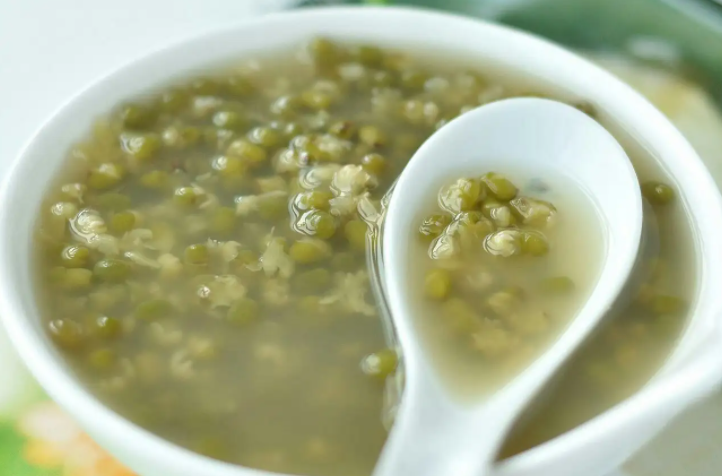 绿豆水的功效与作用 绿豆水的做法