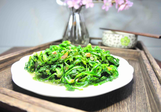 什么人不能吃荠菜 吃荠菜的禁忌是什么呢