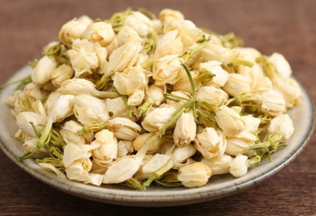 茉莉茶有什么功效 茉莉茶可治口臭吗