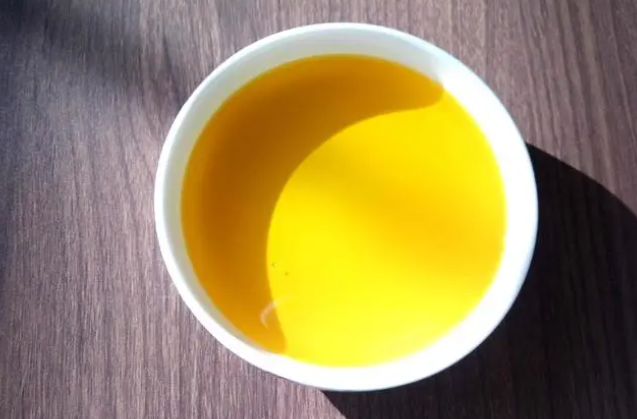 亚麻油的功效与作用 亚麻油减肥可以吃吗