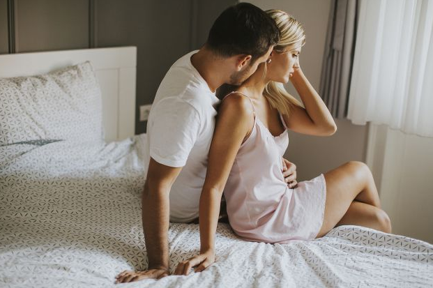 对男人前戏技巧如何提升性爱体验？