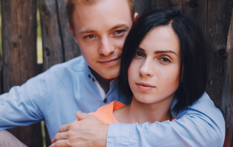 爱爱时男人用力女生腰会痛，如何避免影响婚姻幸福？