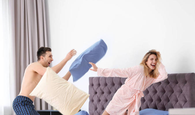 提高情趣的手交技巧，让女人更加满意