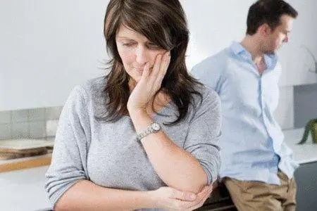 我被变成女生的故事（探寻男女身份转换的奥秘）