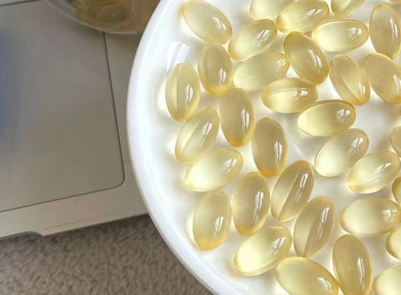 鱼油软胶囊能外用吗（鱼油软胶囊能外用吗有效果吗）