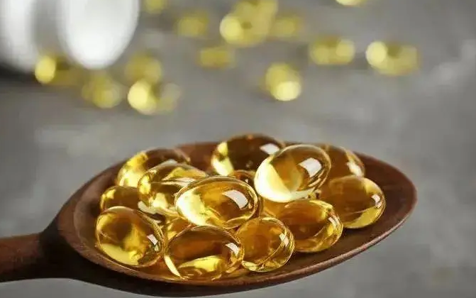 鱼油软胶囊副作用（纽倍乐牌鱼油软胶囊副作用）