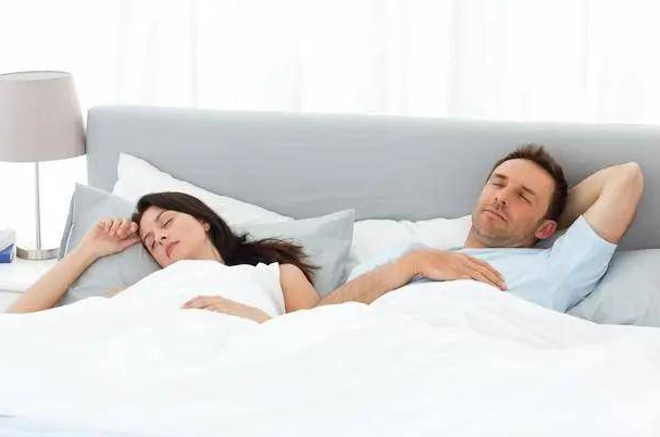 女人含男人下面技巧,让你的性生活更加美好