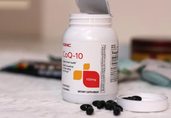 gnc coq-10的功效(GNC辅酶Q10：保护心脏健康的明星成分)
