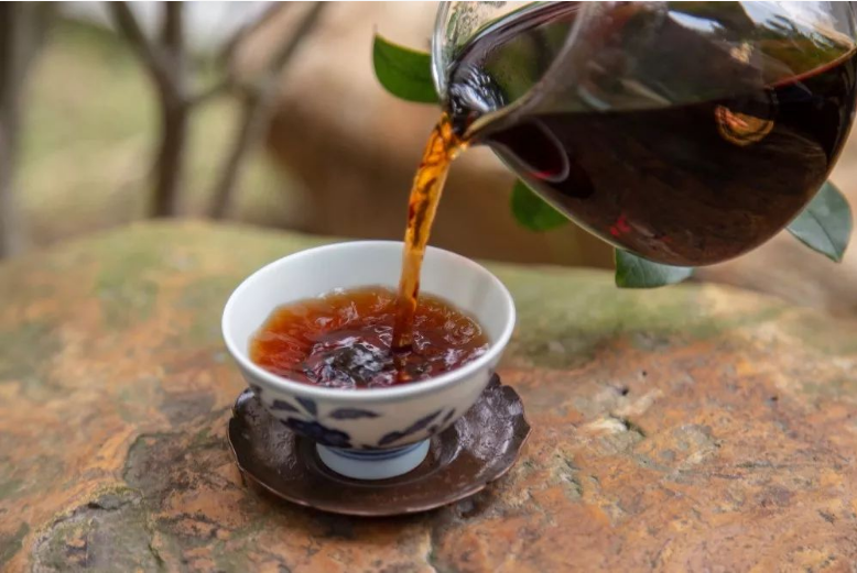 女生喝普洱茶的好处和注意事项
