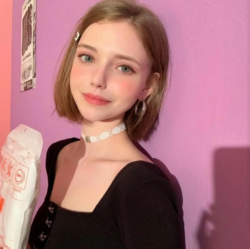 女生后背有肌肉怎么办？这些方法帮你拥有优美的身材线条