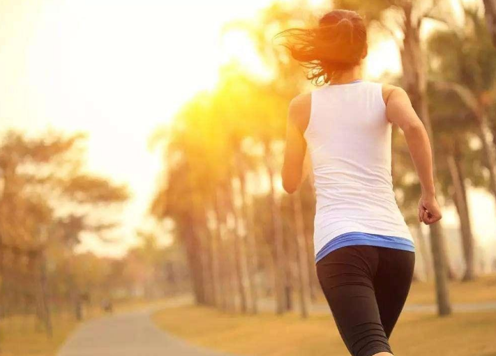 女生跑步多久才能拥有完美身材？解密减肥最佳时长