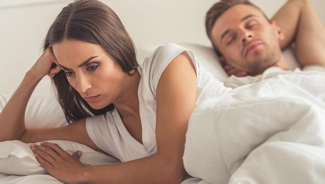 女上侧位式技巧如何更加舒适？