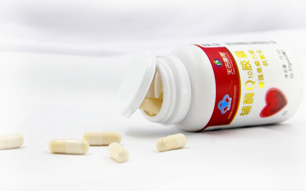 辅酶q10服用量(如何合理使用辅酶Q10？保证最佳效果的服用量是多少？)