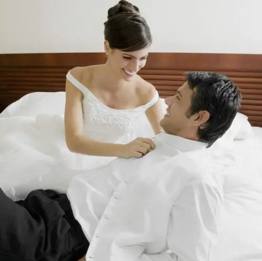 外国女用炮机（女用的炮机哪个品牌好知乎）