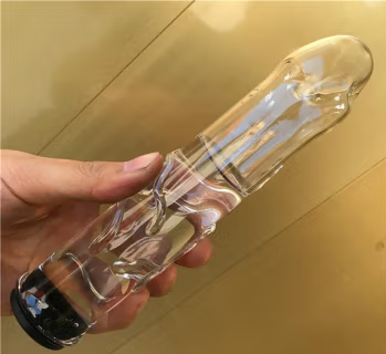 老婆帮老公用飞机杯（老婆帮老公用飞机杯视频）
