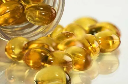 维生素e能补充胶原蛋白吗(维生素E是否对胶原蛋白有补充作用？)