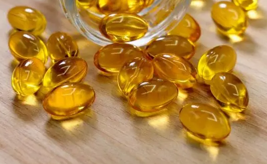维生素e辅酶q10年轻人可以吃吗(青少年适合摄入维生素E和辅酶Q10吗？)