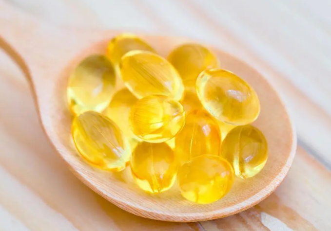 维生素e鱼油软胶囊(软胶囊中的养生精华：鱼油维e)