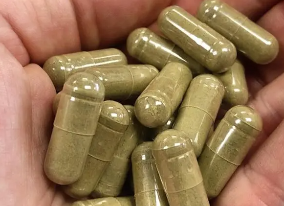葡萄籽是喝的还是抹的好(如何使用葡萄籽？喝还是涂抹更好？)