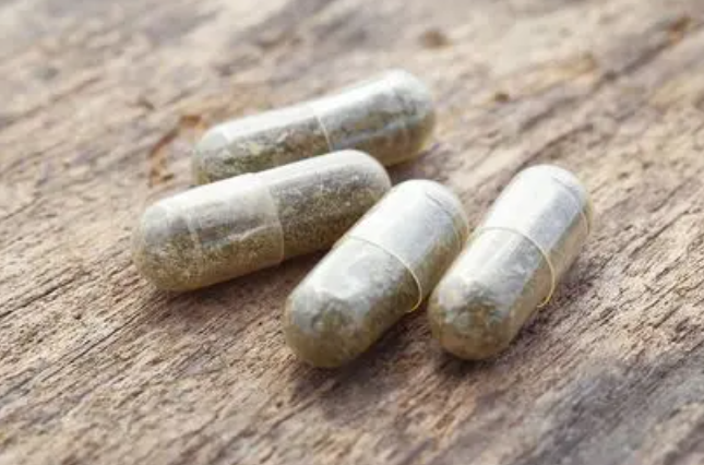 葡萄籽胶囊真假鉴别(如何判断葡萄籽胶囊的真伪？)