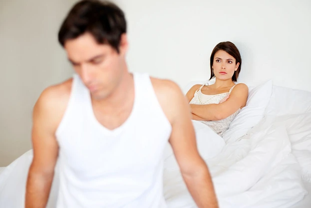 女生接吻手该注意什么？（从这几个方面着手，让你的接吻更加完美）