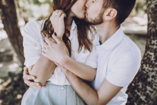 女生的吻技为什么影响着她们的婚姻前景？你会吗？