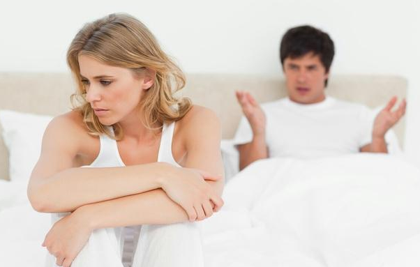 女生私密处透明液体的真相（你需要知道的关于分泌物的一切）