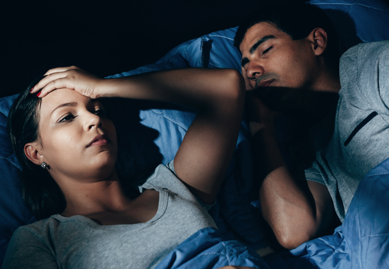 女生下部有毛的（女性私密部位毛发管理指南）